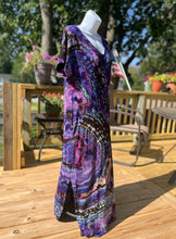 Load image into Gallery viewer, Ladies large dress, reverse geode tie dye
