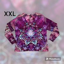 Load image into Gallery viewer, Ladies XXL Tshirt, mandala/ geode tie dye
