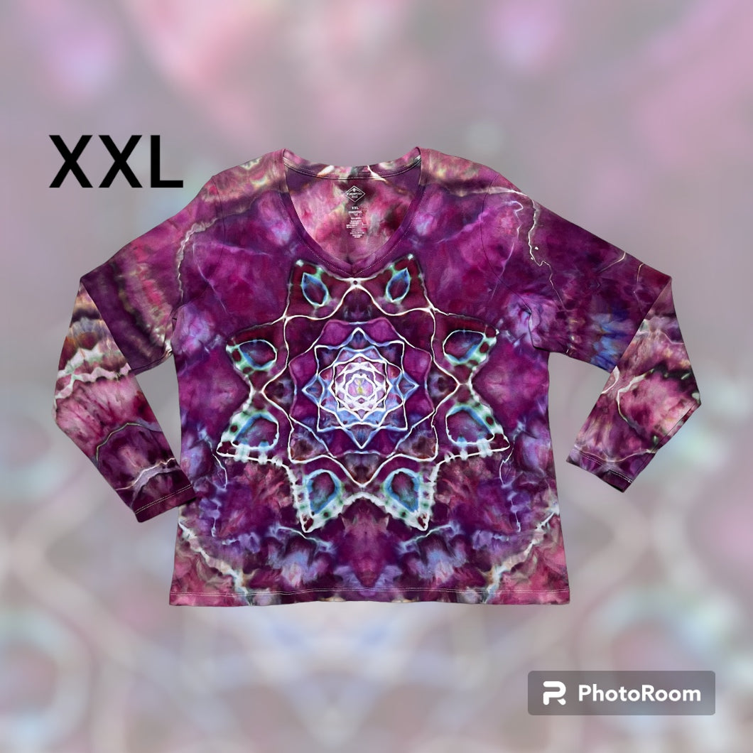 Ladies XXL Tshirt, mandala/ geode tie dye