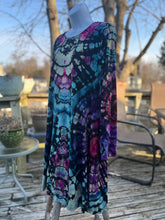 Load image into Gallery viewer, Ladies XL long sleeve dress, reverse tie dye
