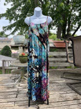 Load image into Gallery viewer, Ladies XL dress, reverse mandala tie dye
