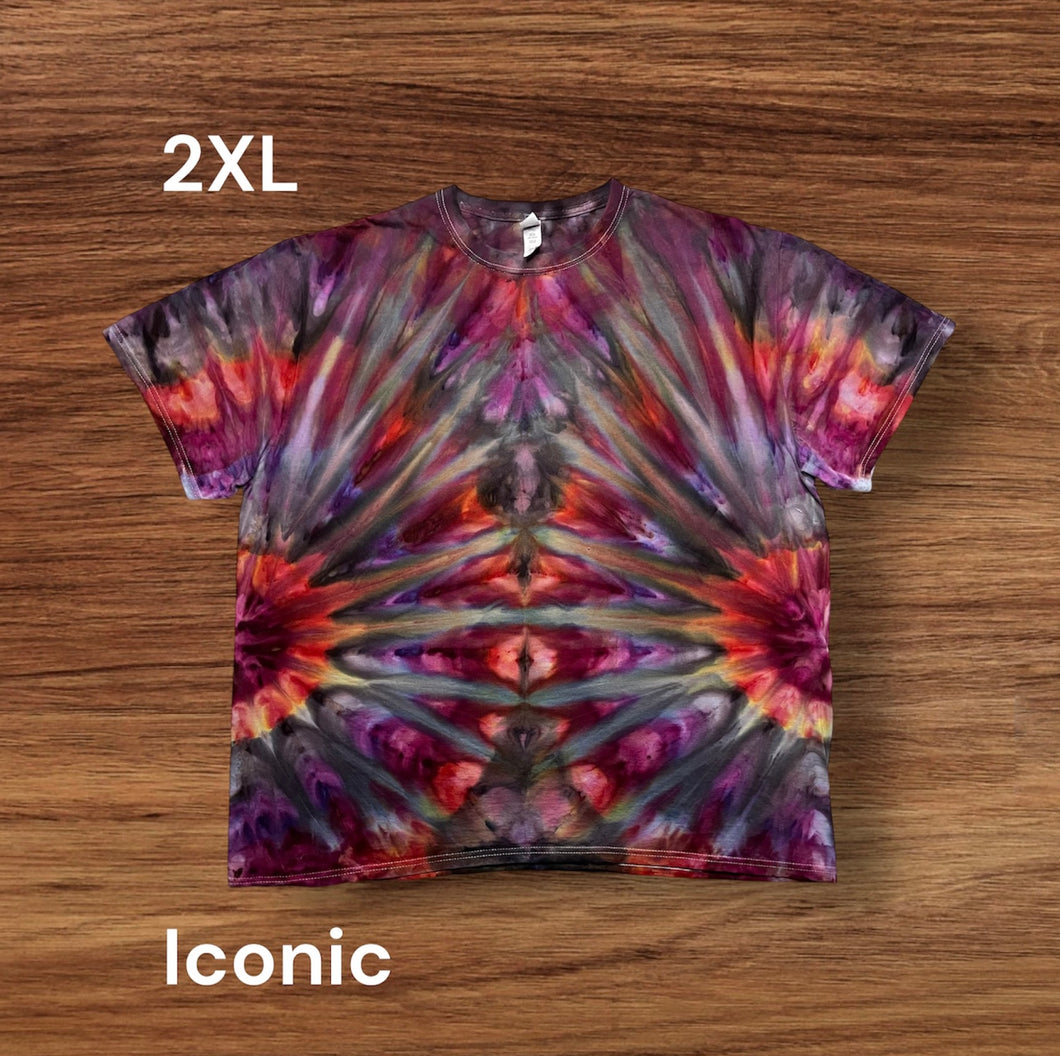 Adult 2XL Tshirt,  tie dye design