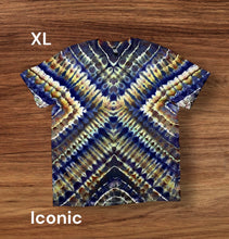 Load image into Gallery viewer, XL Tshirt,  tie dye design
