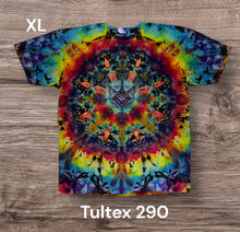 Load image into Gallery viewer, XL Tshirt, reverse mandala tie dye
