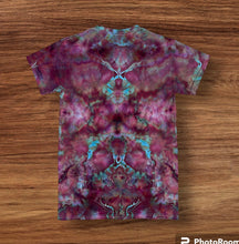 Load image into Gallery viewer, Adult Small Tshirt, tie dye mandala
