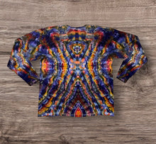 Load image into Gallery viewer, XL long sleeve Tshirt, mandala tie dye
