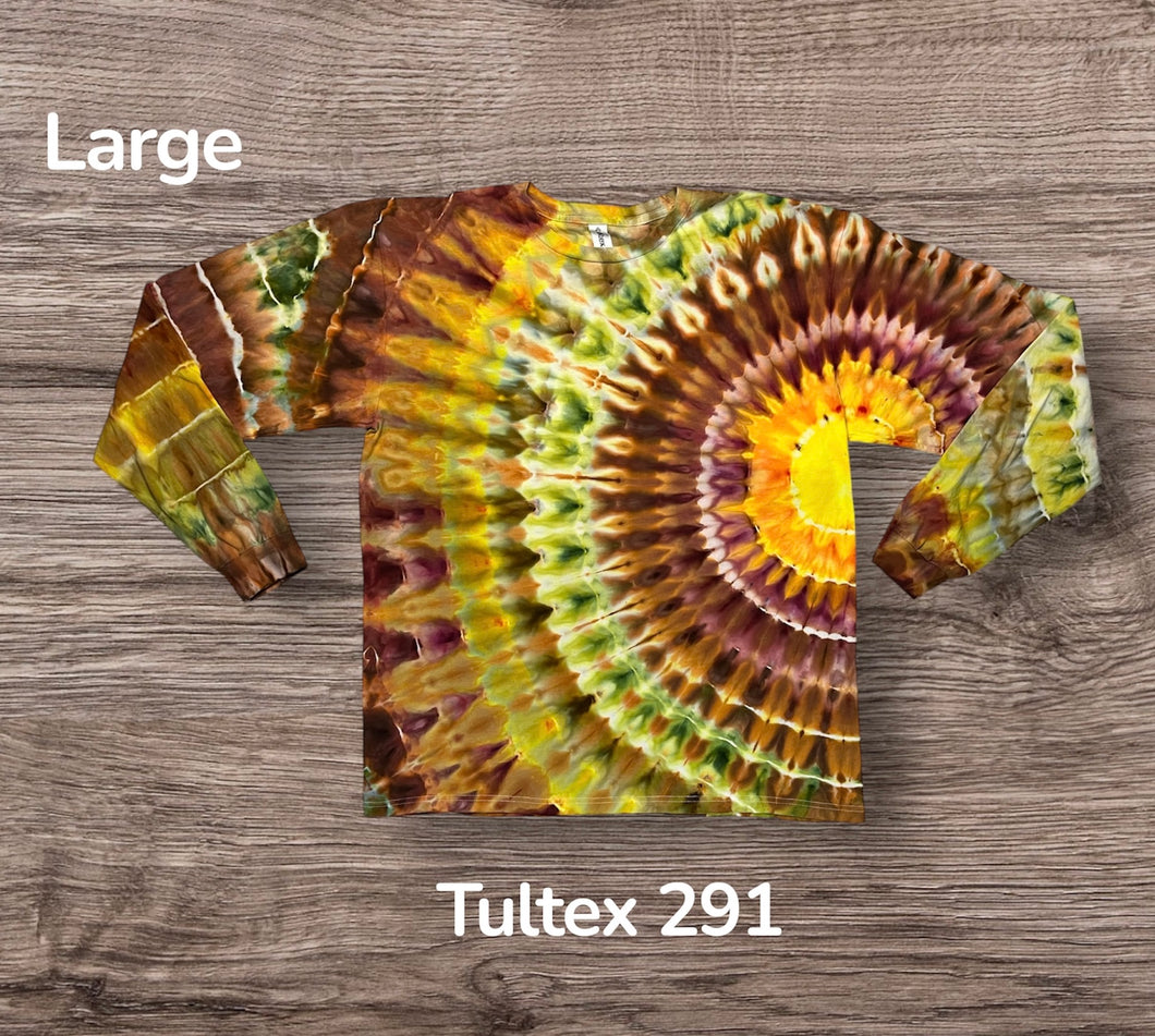 Large long sleeve Tshirt, sunburst tie dye