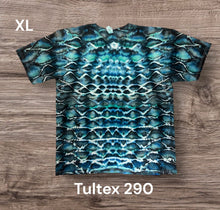 Load image into Gallery viewer, XL Tshirt, tie dye design
