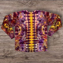 Load image into Gallery viewer, XL long sleeve Tshirt, mandala tie dye
