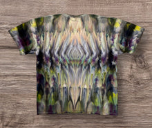 Load image into Gallery viewer, 2XL Tshirt, tie dye design
