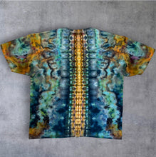 Load image into Gallery viewer, 2XL Tshirt, mandala tie dye
