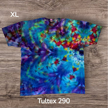 Load image into Gallery viewer, XL Tshirt, mandala tie dye
