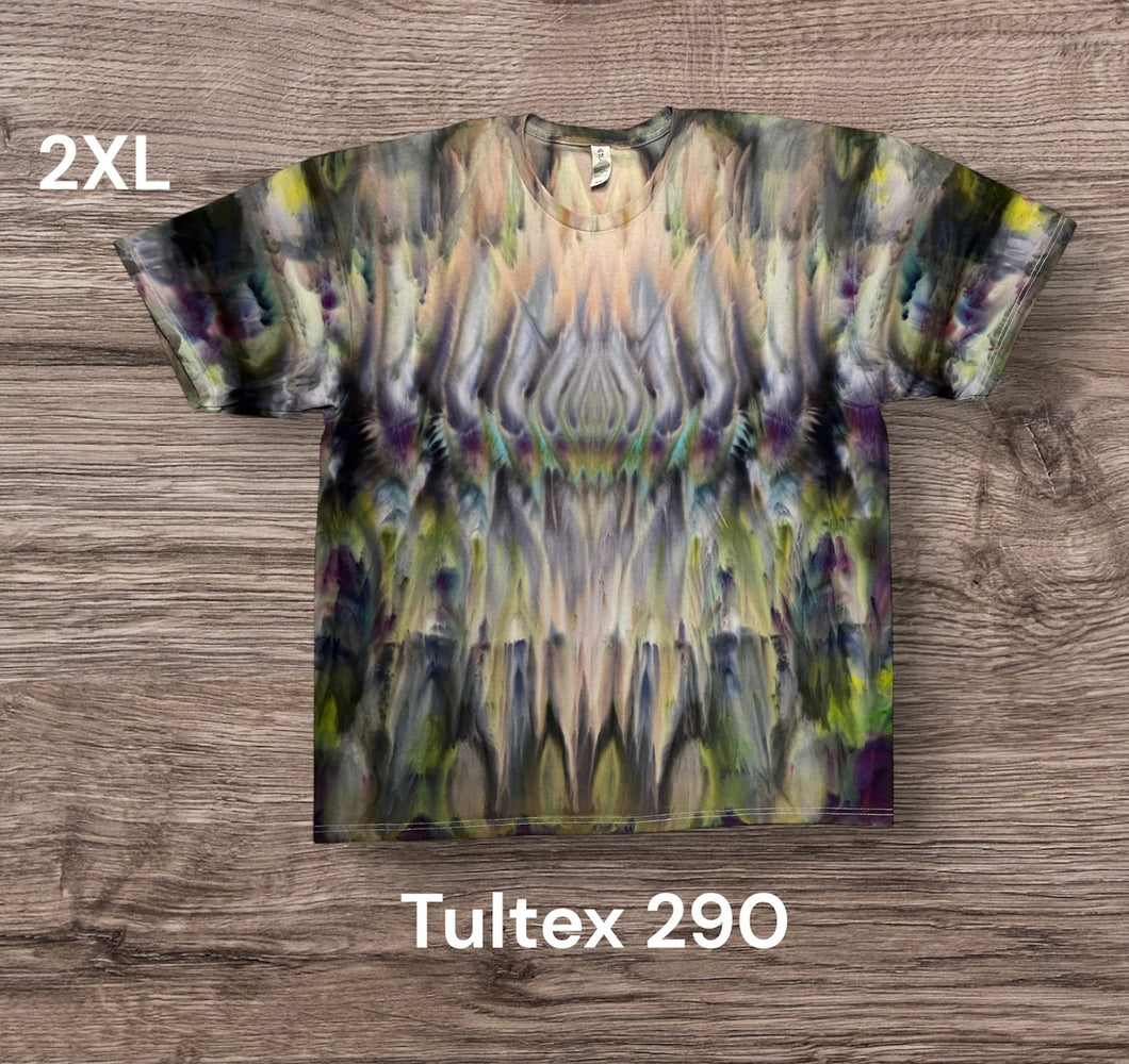 2XL Tshirt, tie dye design