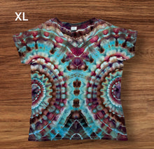 Load image into Gallery viewer, Ladies XL Vneck Tshirt, tie dye design
