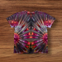 Load image into Gallery viewer, Adult XL Tshirt, sunburst tie dye
