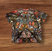 Load image into Gallery viewer, 2XL Tshirt, mandala tie dye
