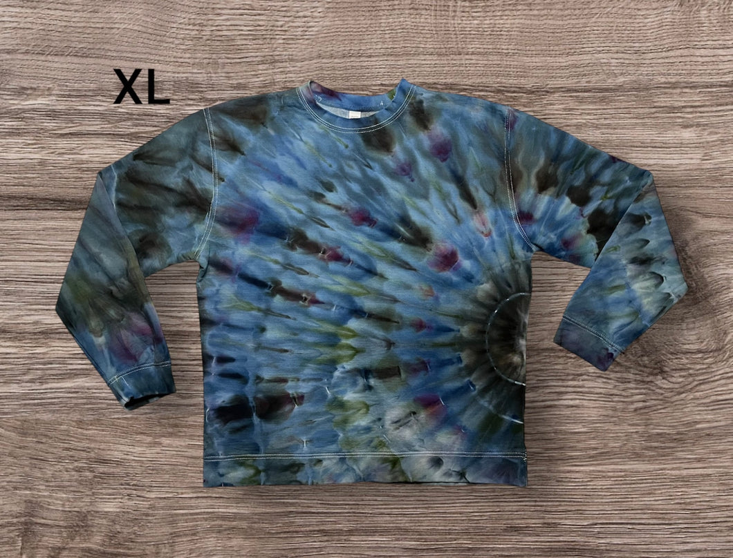 XL crew neck sweatshirt, sunburst tie dye