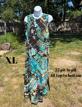 Load image into Gallery viewer, Ladies XL dress, reverse tie dye
