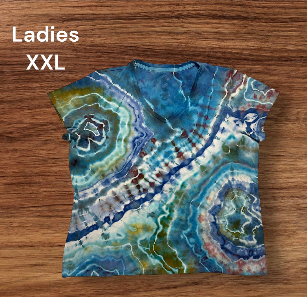 Ladies XXL Tshirt, geode tie dye