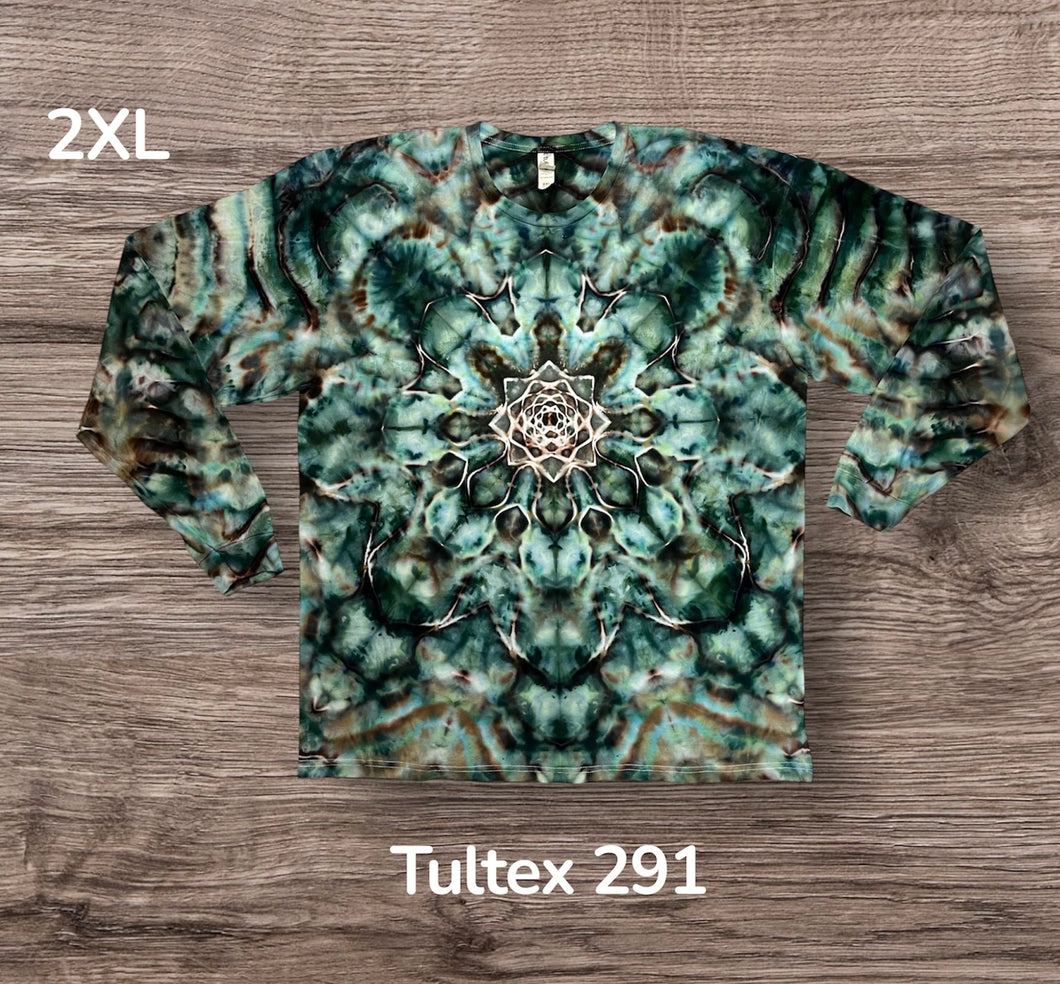 2XL long sleeve Tshirt, mandala tie dye