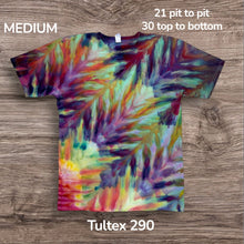Load image into Gallery viewer, Medium Tshirt, tie dye design

