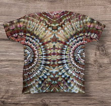 Load image into Gallery viewer, 2XL Tshirt, fanfold tie dye
