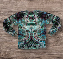 Load image into Gallery viewer, Medium long sleeve Tshirt, mandala design
