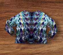 Load image into Gallery viewer, Ladies Large long sleeve,  tie dye design
