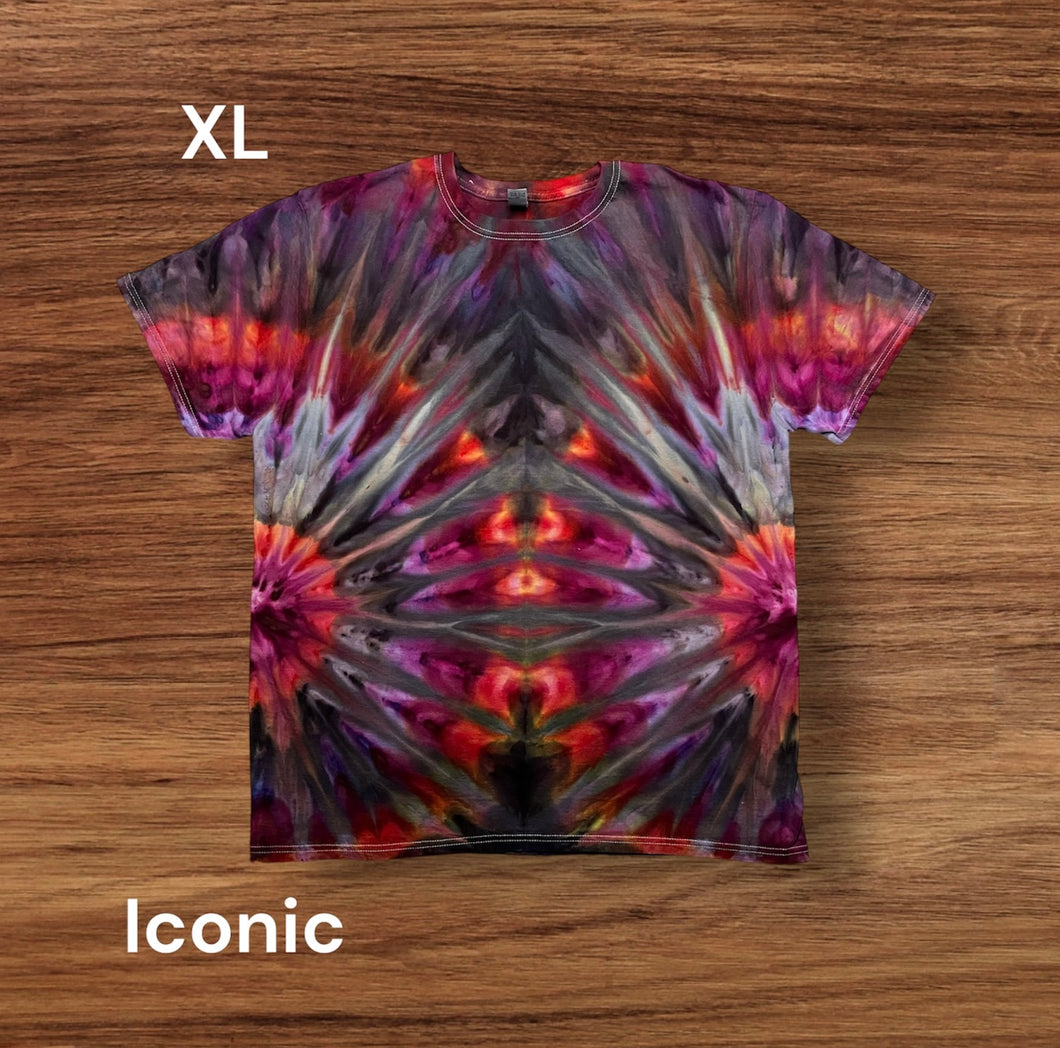 Adult XL Tshirt, sunburst tie dye