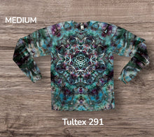 Load image into Gallery viewer, Medium long sleeve Tshirt, mandala design
