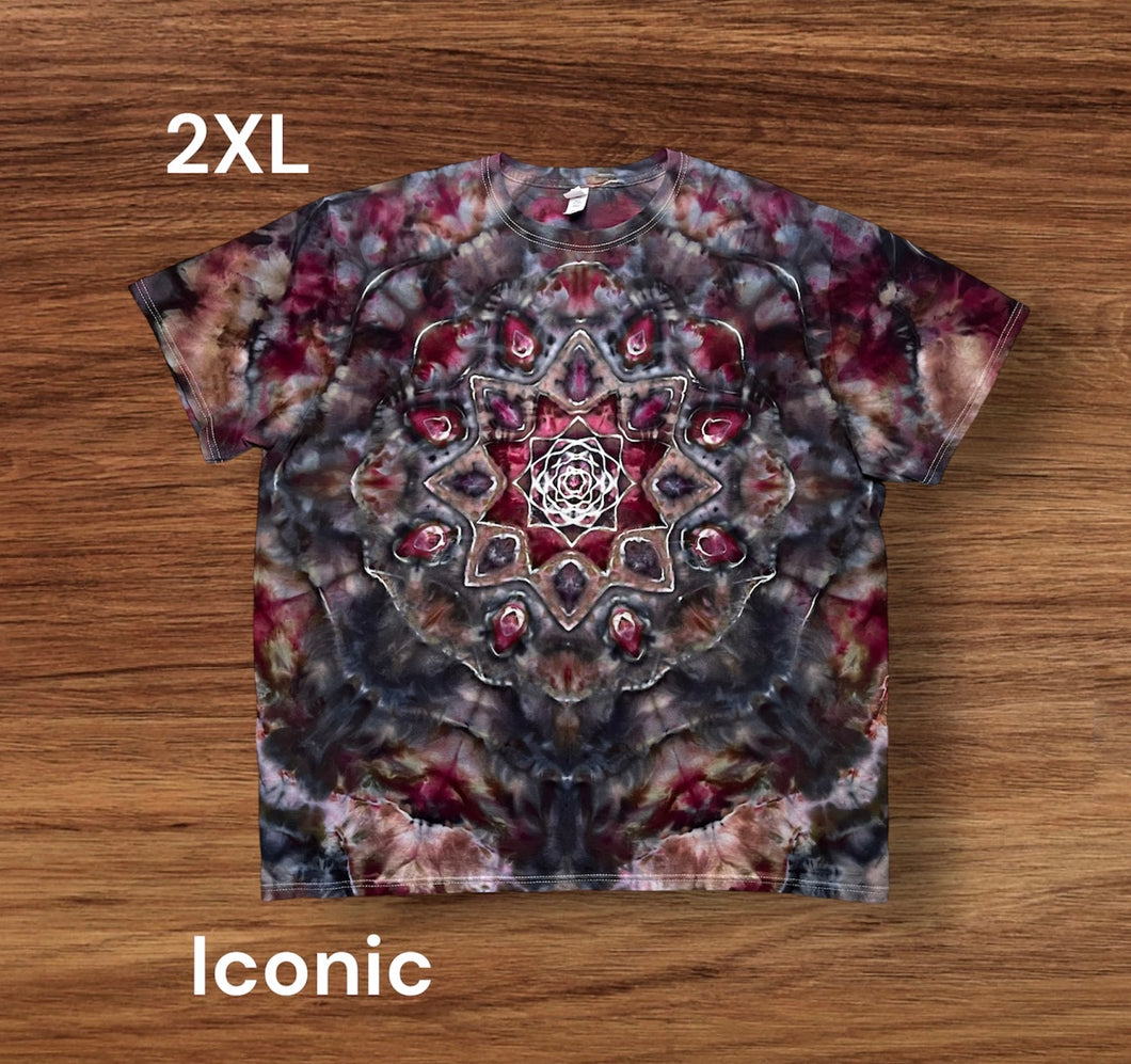 2XL Tshirt, mandala tie dye