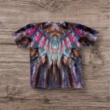 Load image into Gallery viewer, Large Tshirt, tie dye design
