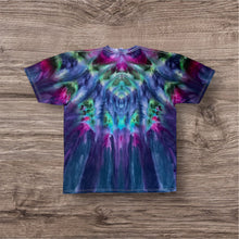 Load image into Gallery viewer, XL Tshirt, tie dye design
