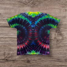 Load image into Gallery viewer, 2XL Tshirt, tie dye design
