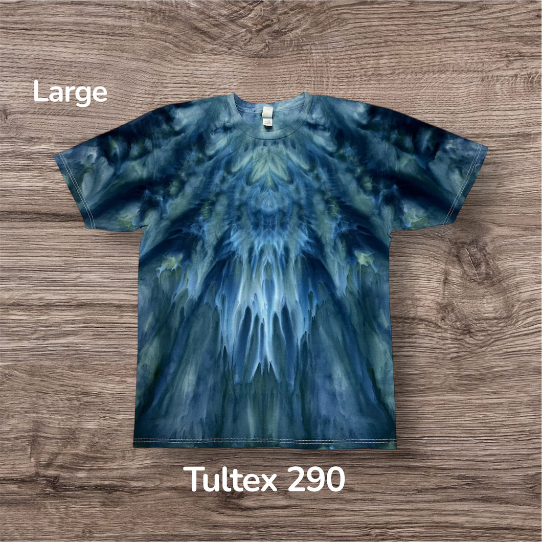 Large Tshirt, tie dye design