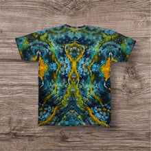 Load image into Gallery viewer, Large Tshirt, mandala tie dye

