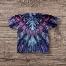 Load image into Gallery viewer, XL Tshirt, tie dye design
