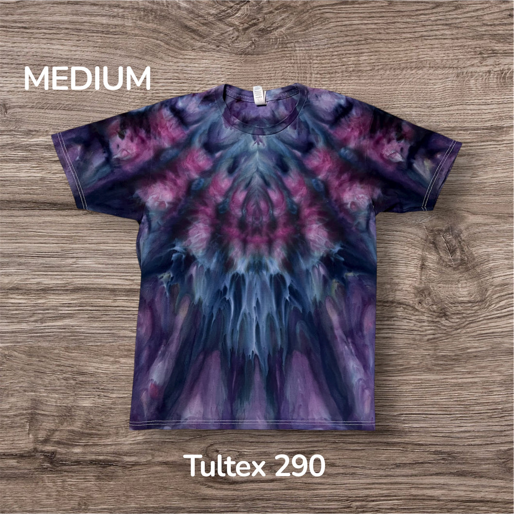 Medium Tshirt, tie dye design