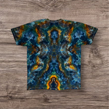 Load image into Gallery viewer, Large Tshirt, mandala tie dye
