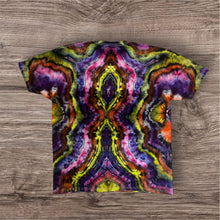Load image into Gallery viewer, 2XL Tshirt, mandala tie dye
