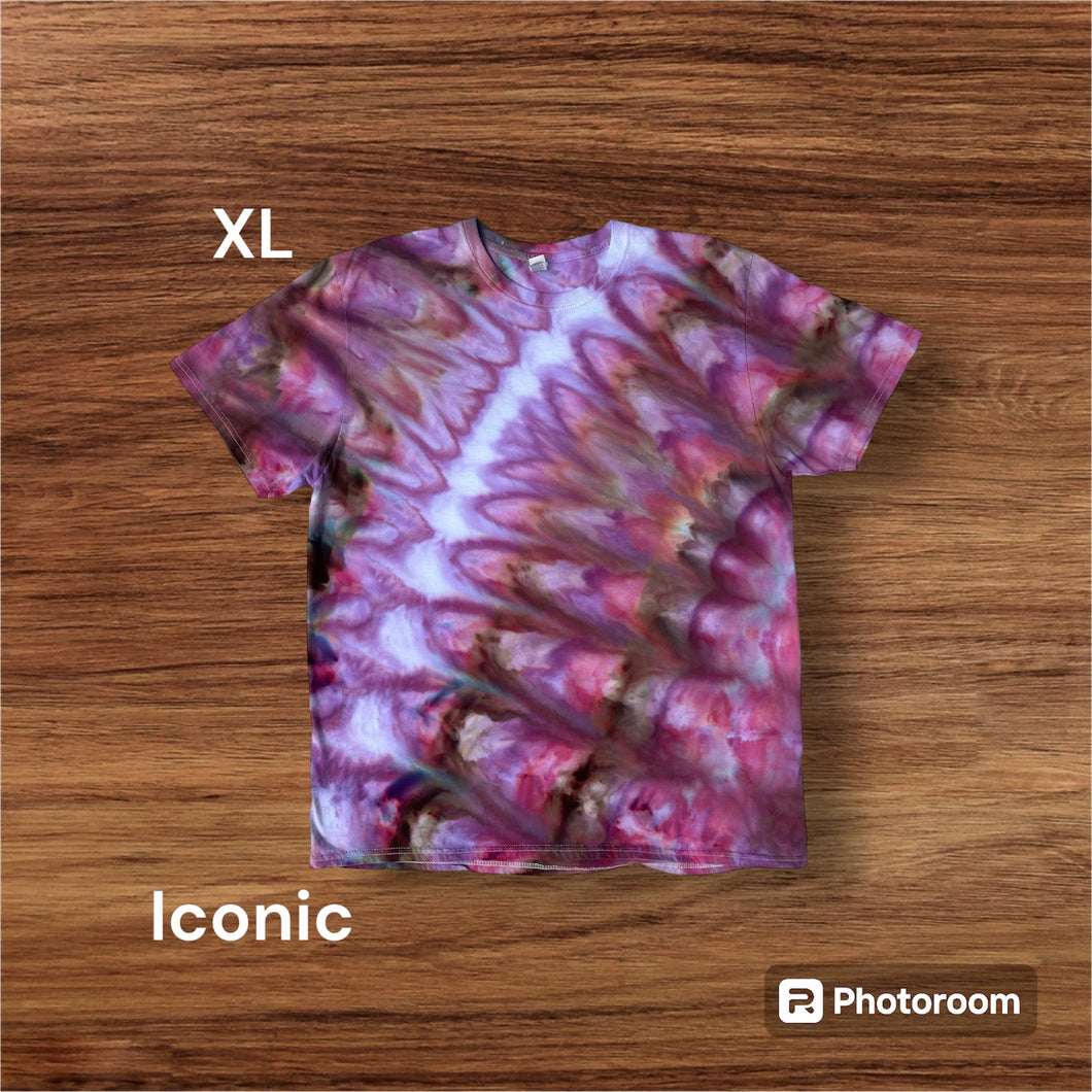 Adult XL Tshirt,  tie dye design