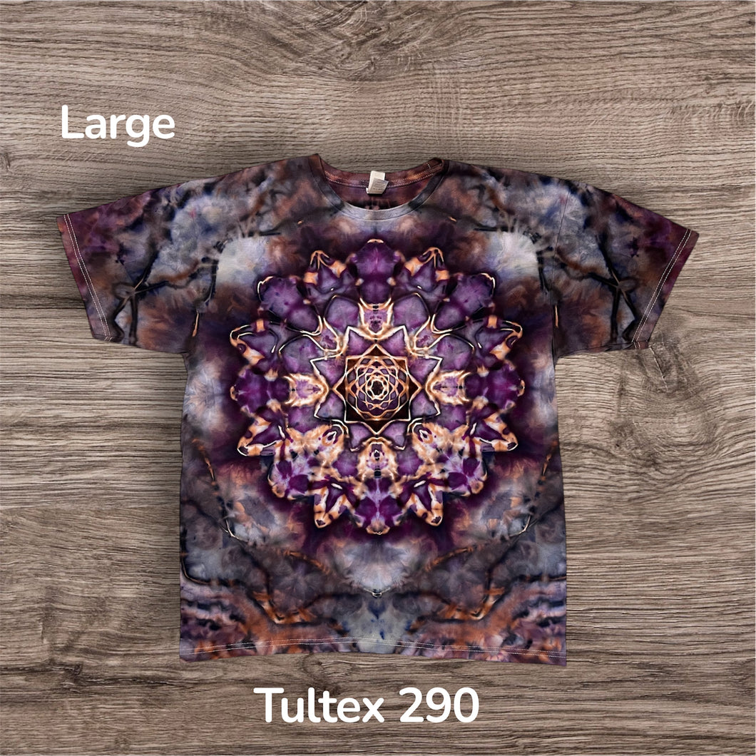 Large Tshirt, mandala tie dye