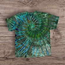 Load image into Gallery viewer, XL Tshirt, spiral tie dye
