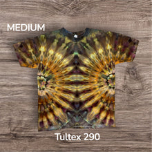 Load image into Gallery viewer, Medium Tshirt, tie dye design
