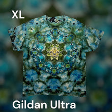 Load image into Gallery viewer, XL Tshirt, reverse mandala tie dye
