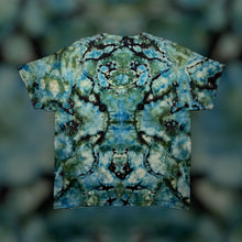 Load image into Gallery viewer, XL Tshirt, reverse mandala tie dye
