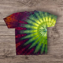 Load image into Gallery viewer, Medium Tshirt, sunburst tie dye
