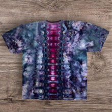 Load image into Gallery viewer, XL Tshirt, heart tie dye
