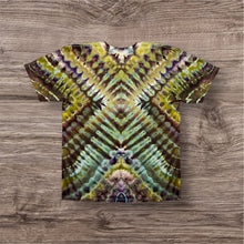 Load image into Gallery viewer, Large Tshirt, prism tie dye
