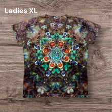 Load image into Gallery viewer, Ladies XL Tshirt, mandala tie dye
